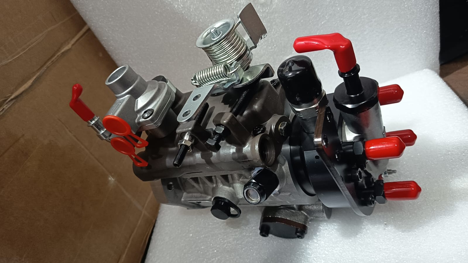 BOMBA INJETORA V9520A354G